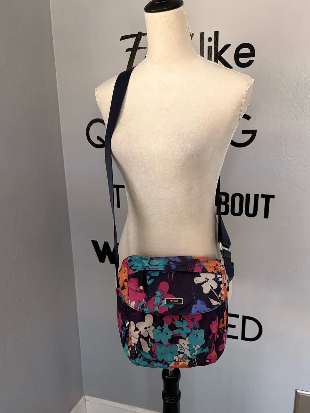 NWOT Tumi Floral Nylon Crossbody Bag in Navy, Teal, Pink & Orange